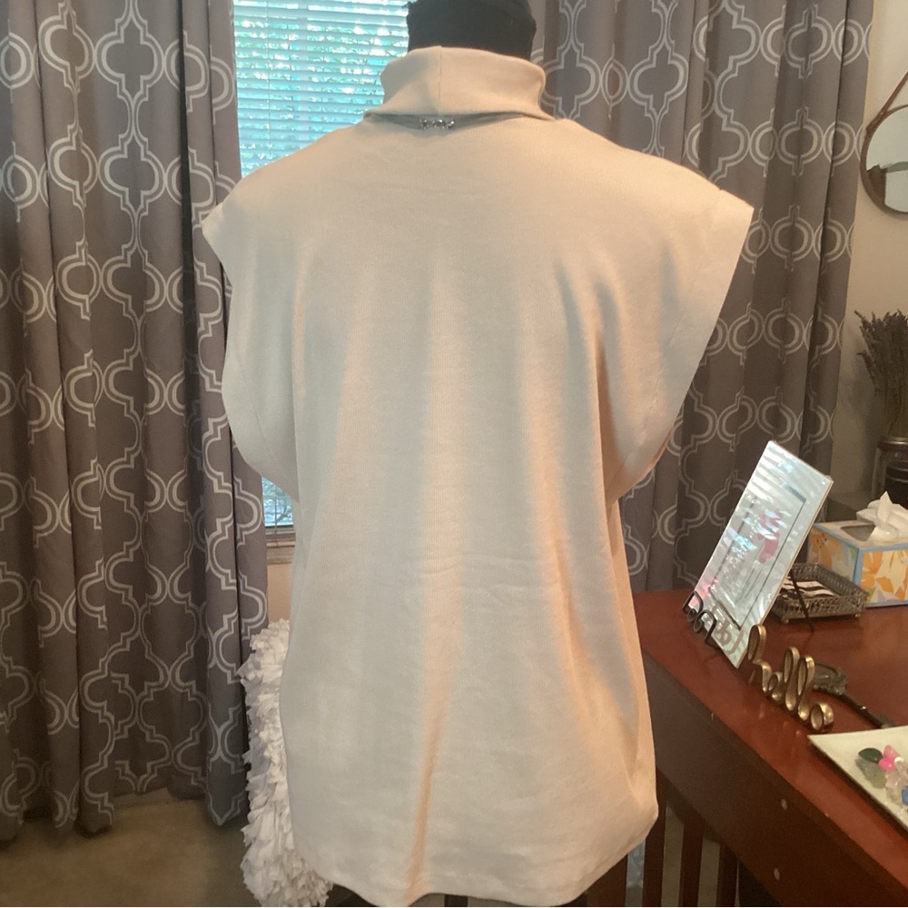 ZARA Mock Turtleneck - Picture 2 of 8